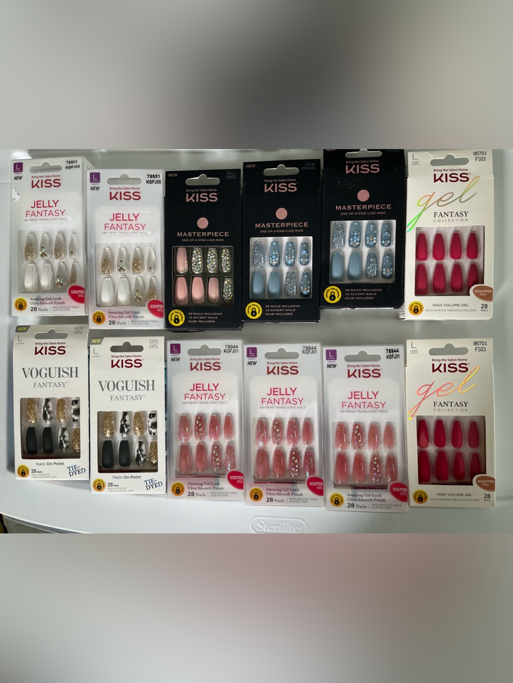 12 kiss press on nails